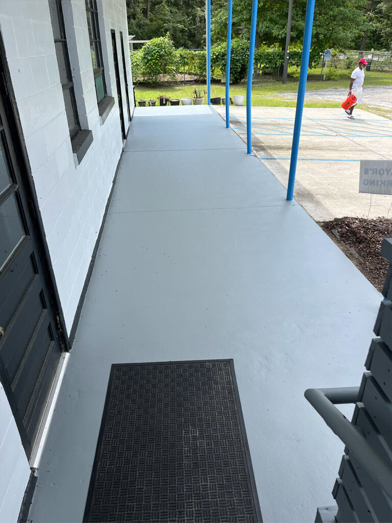 paint and seal exterior deck