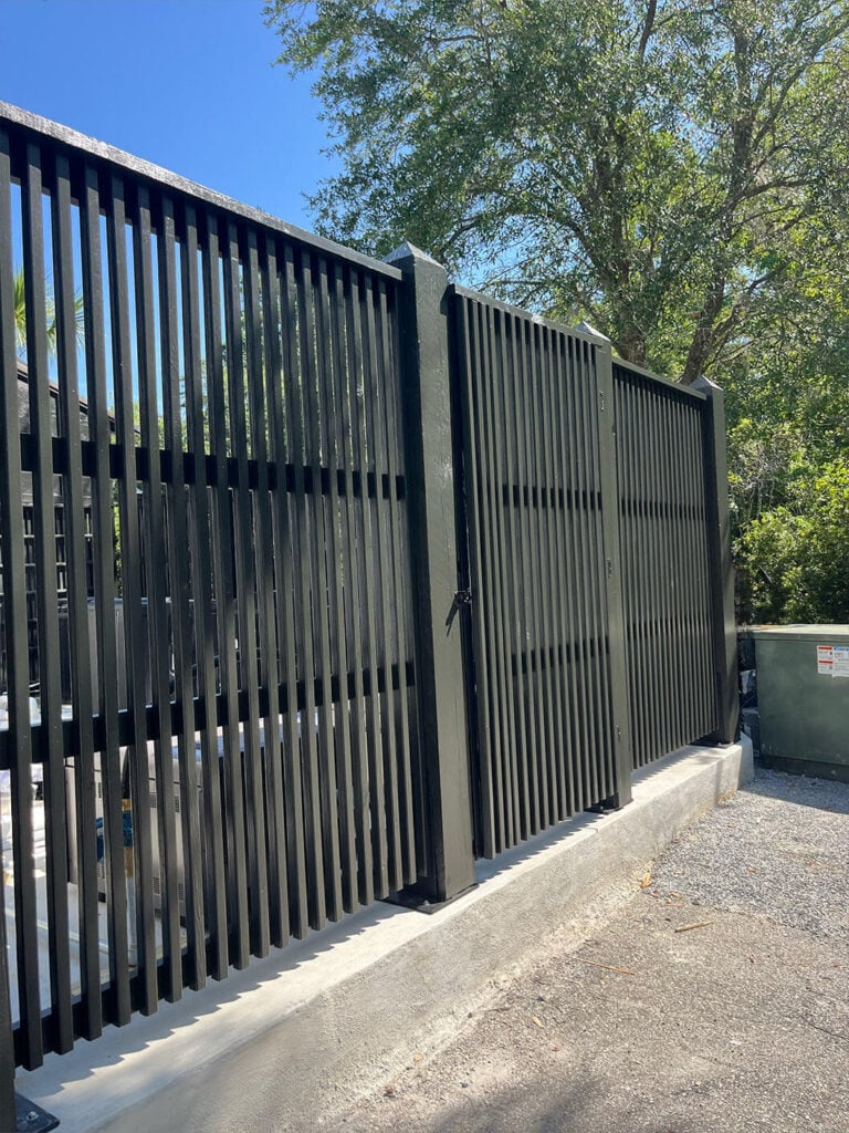 specialty painting of an iron gate on Daniel Island, SC